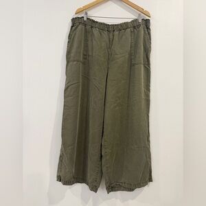Universal Thread Green Wide Leg Pants XXL